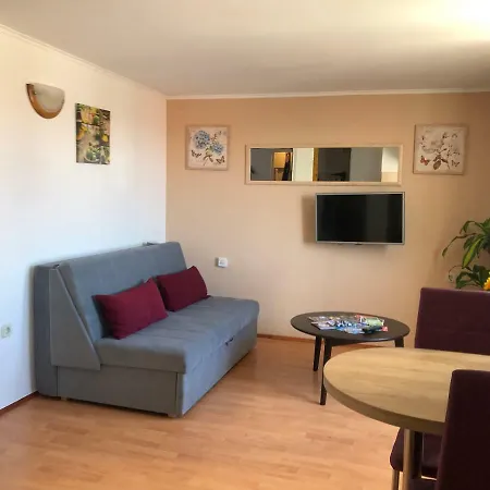 Old Town Krizeva Apartman *